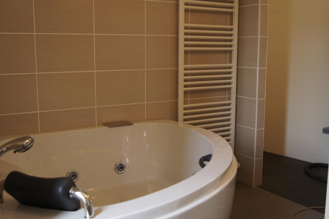 Hotel บูยง ภายนอก รูปภาพ